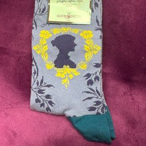 Jane Austen NWT Lavender Crew Socks